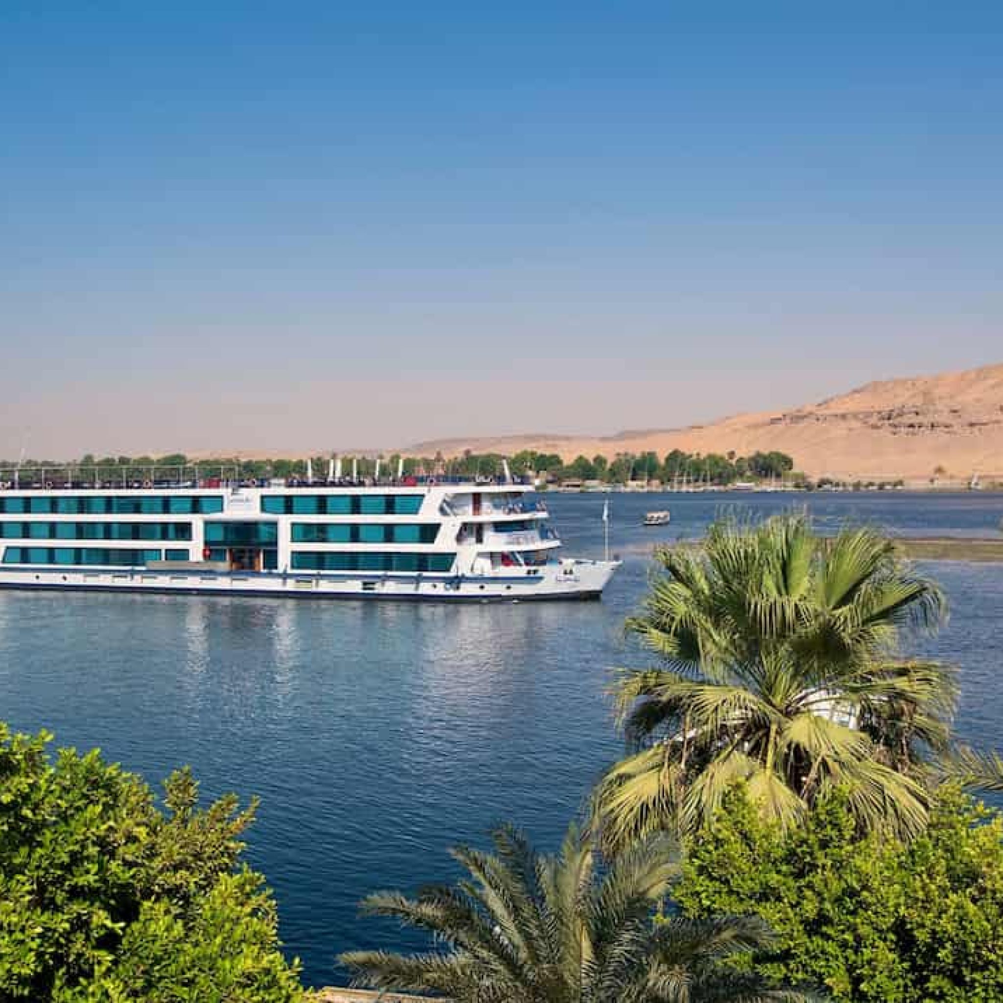 Amwaj-Nile-Cruise-Boat