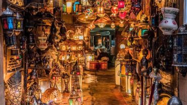 Dive Into Cairo’s Historic Soul – A Magical Stroll Through Khan El Khalili Bazaar