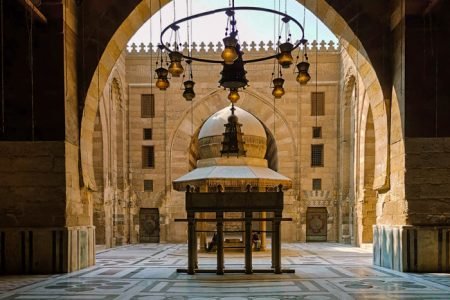 Two-Day Cairo & Giza Tour – Pyramids, Sphinx & Old Cairo