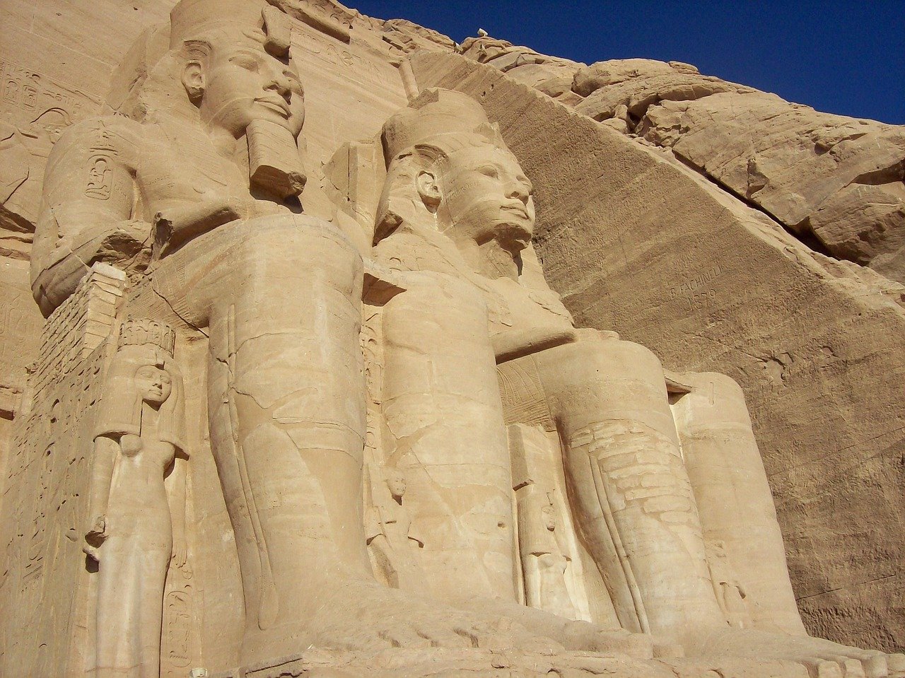 abu simbel, temple, egypt, pharaohs, pharaoh, bust, luxor, old, tomb, dig, abu simbel, abu simbel, abu simbel, egypt, pharaoh, pharaoh, pharaoh, luxor, luxor, luxor, luxor, luxor