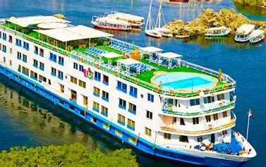 5-Day Cruise from Luxor to Aswan in Royal Comfort